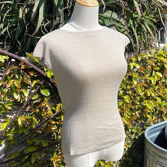 Donna Karan cashmere wrap top - Picture 2 of 8